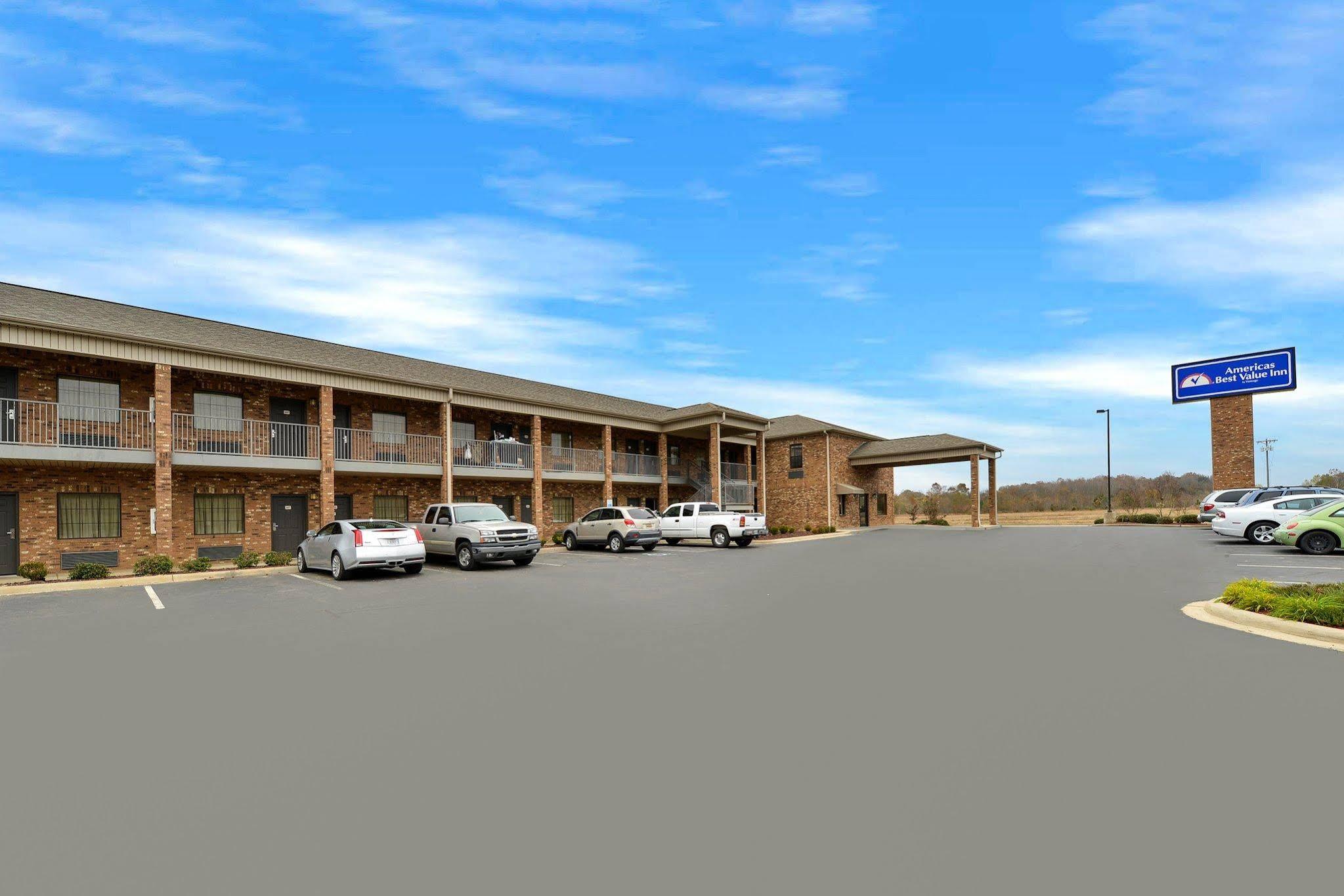 Americas Best Value Inn Byhalia Exterior foto