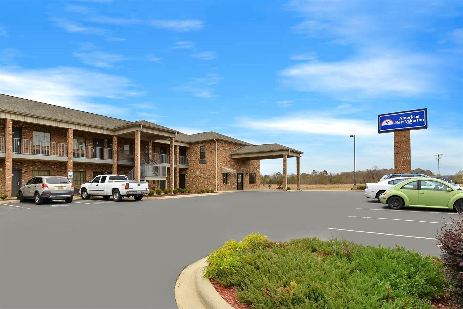 Americas Best Value Inn Byhalia Exterior foto